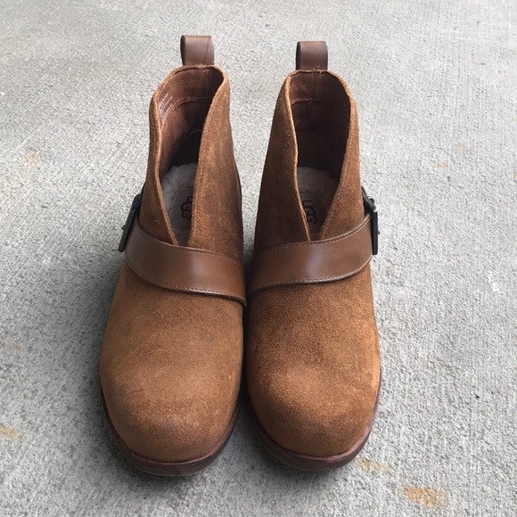 UGG Wright Belted Boot - Picture 5 of 7